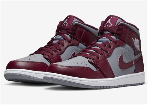 Air Jordan Mid Cherrywood Red Sneaker Steal