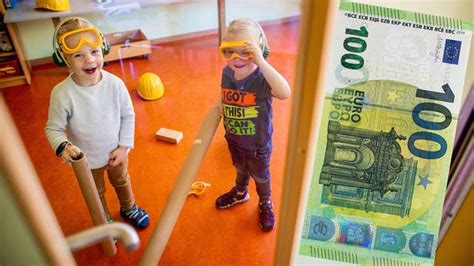 Wann kommt der Kinderbonus 2022 Neue Entlastungspakete für Familien