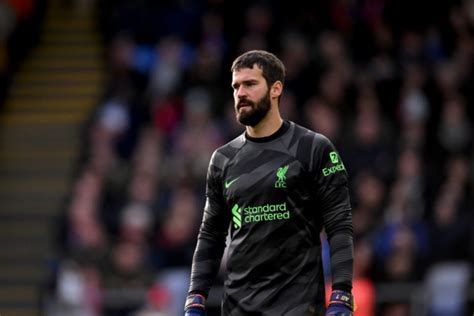 Imbang Lawan Man United Alisson Sebut Liverpool Kurang Tenang