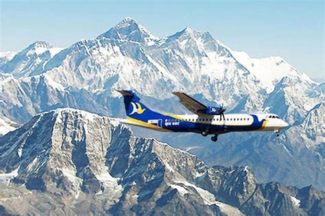 Everest Mountain Flight Tour Con Biglietto E Veicolo Di Lusso Fornito