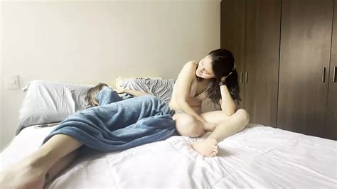 Just A Catfight Amateur Amateur Porn Feat Scarlettandc By FapHouse XHamster