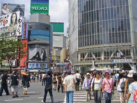 渋谷駅前ハチ公口・西口｜街並み町並み写真集【街画コム】