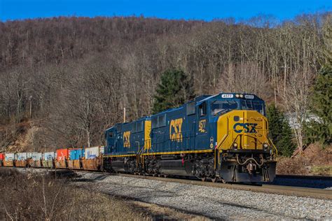 A Pair Of Fleshly Rebuilt EX Conrail SD70MAC Lead CSX I138 Flickr