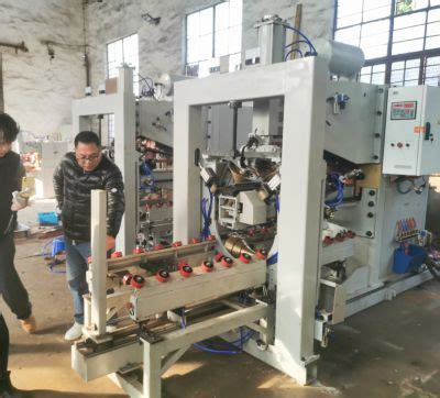 China Packaging Steel Drum Body Welding Line Resistance Longitudinal