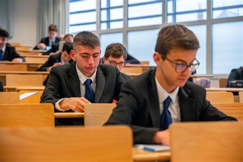 BTS Management en Hôtellerie Restauration Lycée Hôtelier Sainte