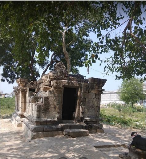 Sri Aviyur Shiva Temple, Virudhunagar - lightuptemples