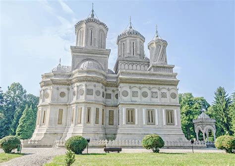 Curtea de Arges Monastery - Crafted Tours Romania