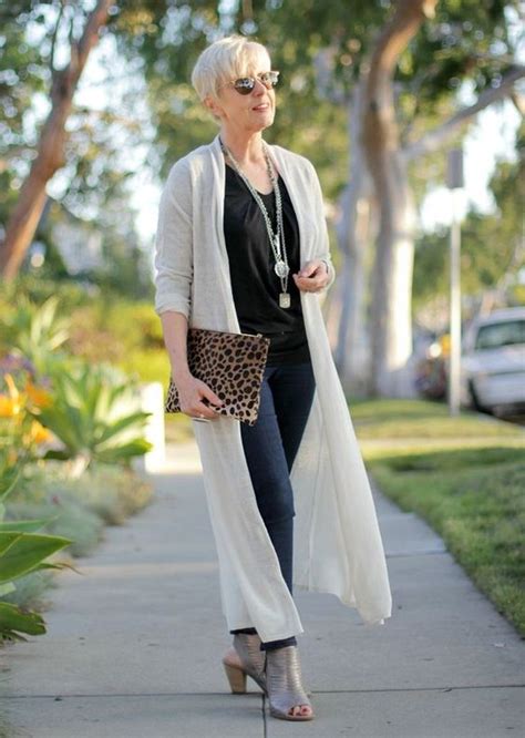 25 Casual And Elegant Fall Outfits Ideas For Women Over 50 Casual Date Night Outfit Fashion