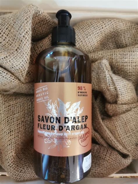 Savon D Alep Liquide 500ml Fleur D Argan Le Mas Du Roseau Village