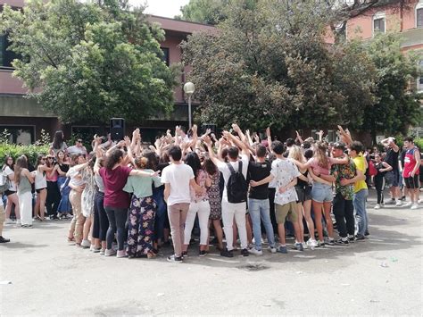 Roseto esami di maturità da record al Liceo Saffo Abruzzo Cityrumors