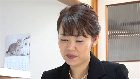 熟女 白昼の淫らな情事 夫の葬式が終わった午後、葬儀屋の巨根が･･･ 高校の時の同級生にお金を借りた人妻はその代償に･･･