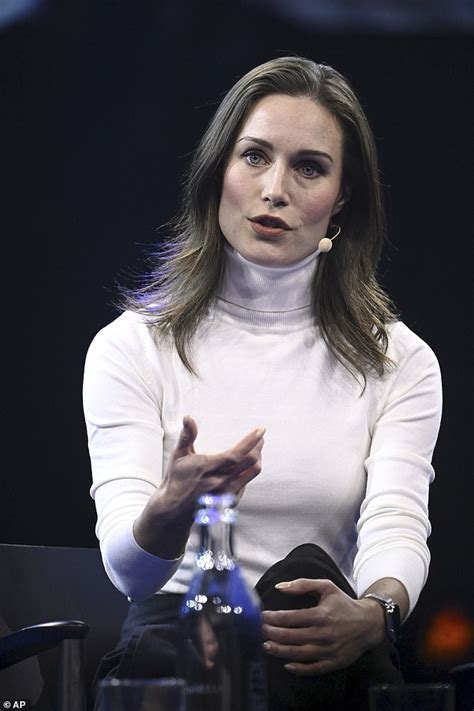 Sanna Marin Sports Steve Jobs Inspired Polo Neck As She Speaks At