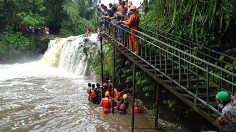 Kronologi Dua Santri Di Lombok Terseret Banjir Berawal Ingin