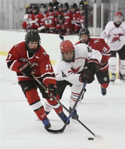 Mozian Brothers Combine For Four Goals In Greenwich Hockey Teams Win