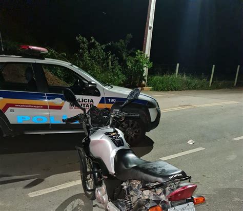 Moto furtada é recuperada pela PM durante patrulhamento em Divinópolis