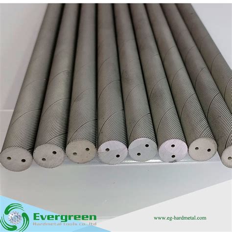 High Quality Cemented Carbide Rods with 30º Two Helical Coolant Holes