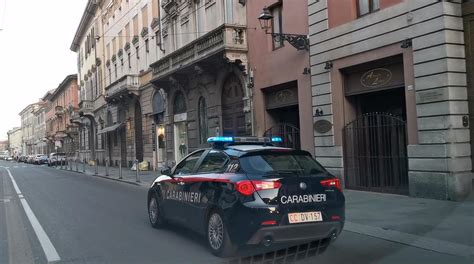 I Carabinieri Di Parma Arrestano I Due Autori Di Diverse Rapine Nella