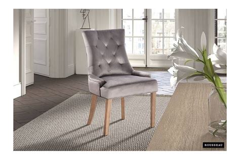 Chaise capitonnée revêtue en velours gris foncé Chaises de salle à