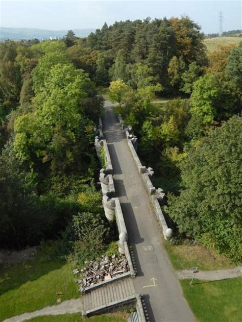 The mysterious bridge at Overtoun House in Scotland that leads dogs to ...