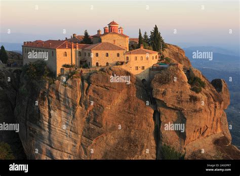 Saint Stephens Monastery Hi Res Stock Photography And Images Alamy