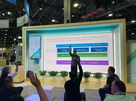 VMware Workspace ONE on LinkedIn: #vmwareexplore