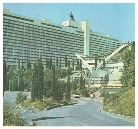 Жизнь в Ялте on Twitter: "Ялта-Интурист 1981…