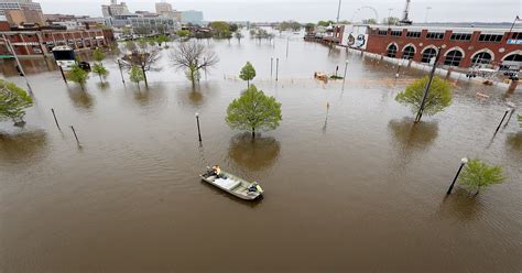 Mississippi River Flooding Rains Drench Midwest Could Last To June