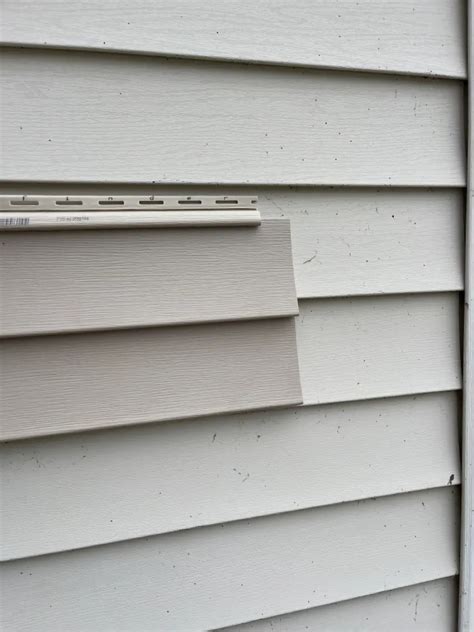 Unveiling The Fading Mystery Why Vinyl Siding Fades And How Republic