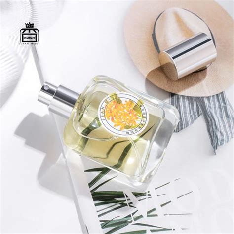 Купить 30 мл духи Gardenia, легко носить с собой, хорошее распыление ...