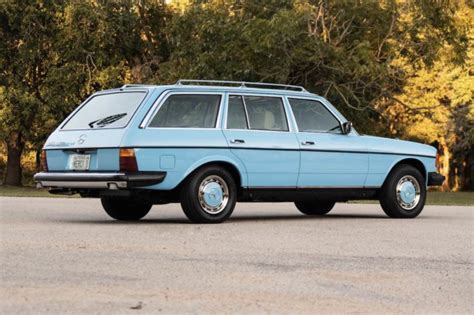 Mercedes Benz 300td W123 Station Wagon The Best German Daily Driver