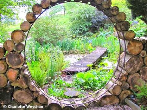 38 Eye Catching Moon Gate Designs For Your Garden • Insteading