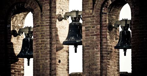 What Is the Origin and Purpose of Church Bells? | Christianity.com