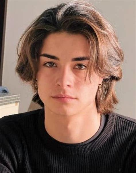 20 Cool 90s Hairstyles For Men To Try In 2024 Artofit