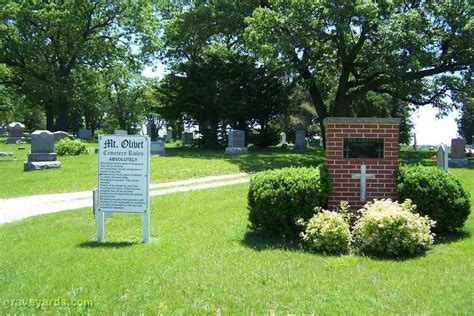 Mount Olivet Cemetery - Will County, Illinois