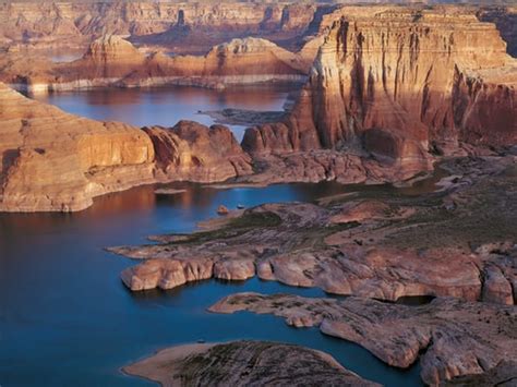 LAKE POWELL BOAT TOURS - Updated January 2025 - 28 Photos & 16 Reviews ...