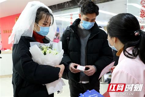 定格最“有爱”的日子 免费婚孕检宣传为幸福新婚增添一份健康保障区县（市）长沙站红网