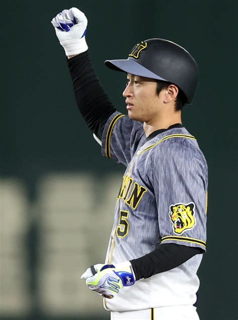 阪神近本が自己最多の13度目猛打賞「しっかり初球から振りにいけた」 プロ野球写真ニュース 日刊スポーツ