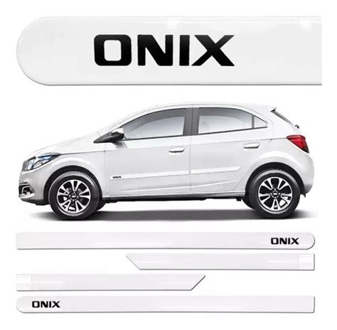 Jogo Friso Lateral Porta Chevrolet Onix Branco Summit 2020