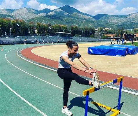 Esordio Stagionale Sugli Ostacoli Con I Campioni A Savona Per Ludovica