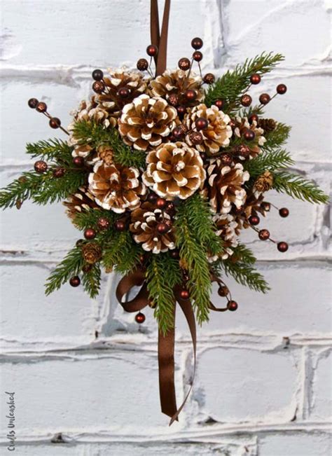 26 DIY Christmas Pine Cone Crafts To Add Extra Charm To Holidays | Decor Home Ideas