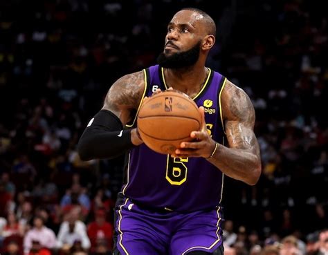 Darvin Ham Credits Lakers Depth For Allowing Lebron James To Conserve Energy