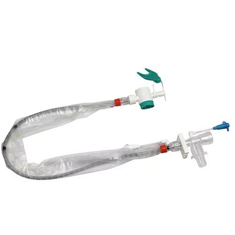 Disposable Medical PVC Closed Suction Catheters Tubes With 24 72 Hours