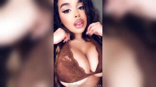 Giselle Lynette Onlyfans Bouncing Her Tits Thothub