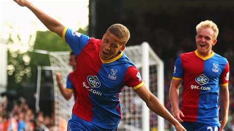 Crystal Palace striker Dwight Gayle set for Fulham loan switch with ...