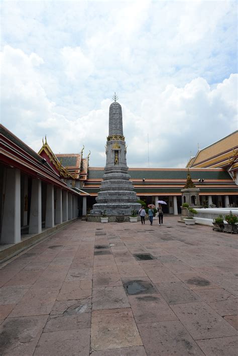 Stupa Wat Pho BKK 6 5 17 A Chedi What Would Be Called A S Flickr