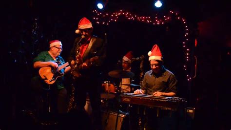 The Reindeer Boogie Bill Kirchen And Too Much Fun With Lucky Oceans