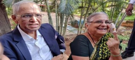 Nrns First Love Sudha Murthy Reveals Infosys As The True Love Of Nr Narayana Murthy