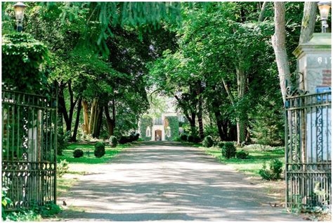 Greencrest Manor Estate Wedding Battle Creek Michigan Wedding