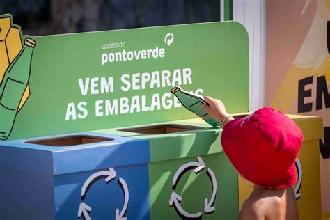 Academia Ponto Verde na praia de São Martinho Jornal das Caldas