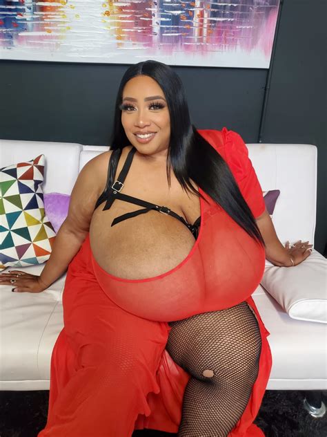 TW Pornstars Plumper Pass Twitter BBW Cotton Candi Cottoncandi1Luv